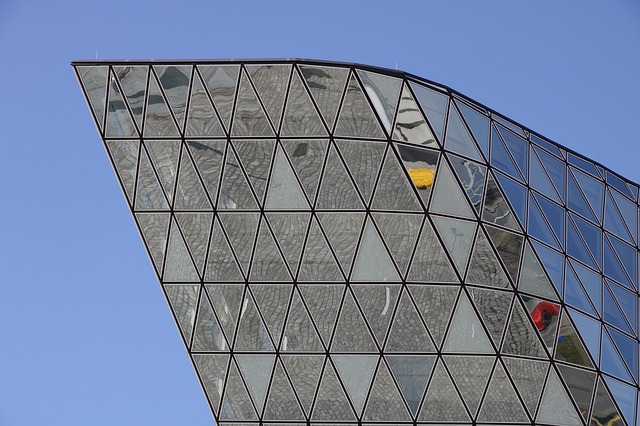 上海注册公司找人代办可靠么?