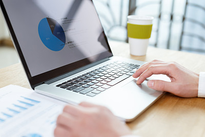 上海公司注册条件那么高如何降低成本!