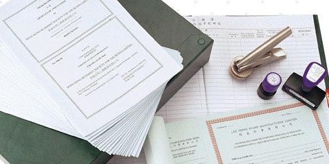 是注册有限责任公司好,还是注册股份有限公司好呢?