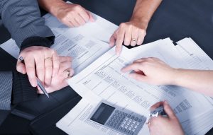 提交注册公司申请时,经营范围怎么填写?