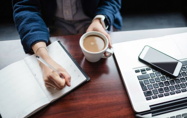 如何利用吉祥字词给公司起名？